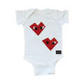 Heart Graphic Baby Onesie – A Playful Statement Piece