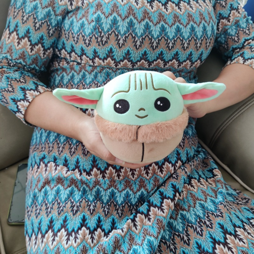 Peluche de bebé Yoda mandaloriano
